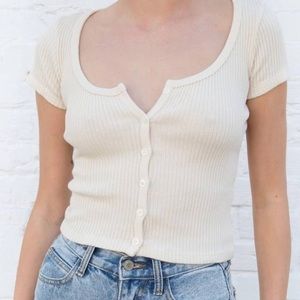 ❤️ Brandy Melville / John Galt cream zelly top 
Rare one size / small